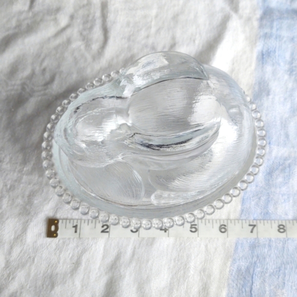 Indiana Glass Co Rabbit on a Nest clear glass bowl with lid - Picture 6 of 6